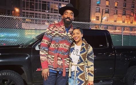 Brazilian, dominican, black, latin, asian, fat, skinny, old and ugly. J.R. Smith Caught Cheating on His Wife With 'The Flash ...