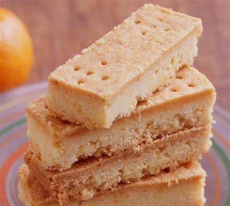 Using either your fingers or two forks, mix in the butter, until a soft dough is formed. Shortbread Recipe On Cornstarch Box - dualokasi