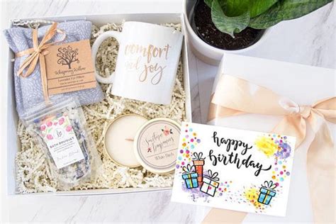 Perfect as a pregnancy gift set for an expecting mom! Birthday Spa Gift Box Mom From Son Gift Mom From Daughter ...