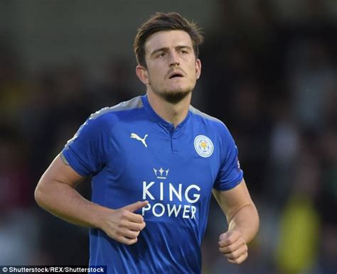 Harry maguire ist ein englischer fußballspieler aus sheffield, england. Harry Maguire's Leicester move fuelled by England dream ...