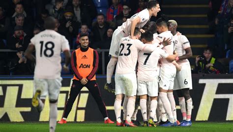 Manchester united v crystal palace. Crystal Palace 1-3 Man Utd: Report, Ratings & Reaction as ...