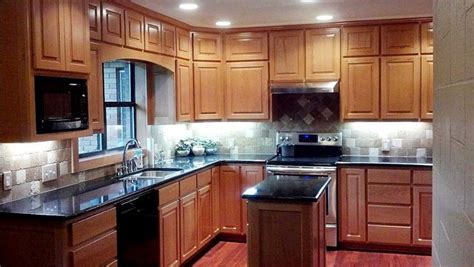 We offer many styles of wholesale kitchen cabinets and bathroom vanities at up to 58% off the big box and boutique stores. Top row and bottom row upper cabinets | Kitchen design, Upper cabinets, Kitchen