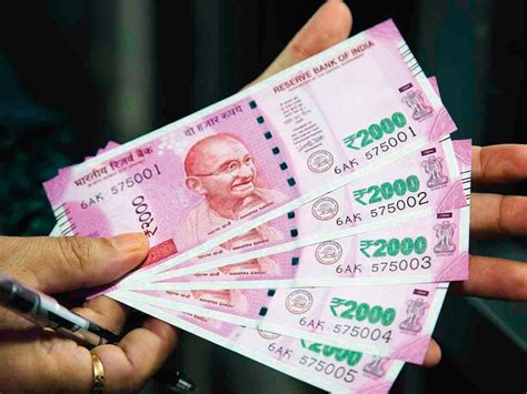 For people looking to invest in bitcoin, pakistan is a good place to start for many reasons. India rupee takes a steep tumble | Banking - Gulf News
