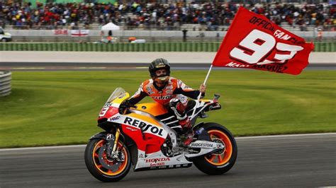 Only the best hd background pictures. Marc Marquez With Flag Wallpaper | 2021 Live Wallpaper HD