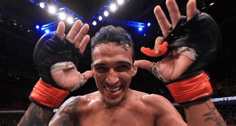 Beneil dariush insists he isn't hunting bonuses, but with the names he's looking to face next. Charles Oliveira vs. Beneil Dariush toegevoegd aan line-up ...