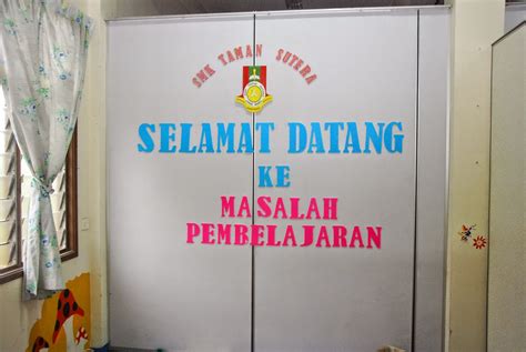 Menulis jurnal merupakan aktiviti berkesan dalam proses pengajaran menulis braille (swenson, 1994) iaitu. PPKI SMK TAMAN SUTERA: KELAS PENDIDIKAN KHAS BERMASALAH ...