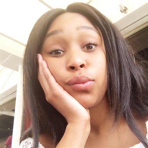 All models crushing all bugs (2527 clips). Minnie Dlamini have crush pimple, is it because of Cassper ...