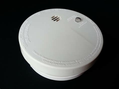 The proper carbon monoxide detector placement will ensure that your alarm can get an accurate reading. New Smoke Detector Regulations! Los Angeles Property ...