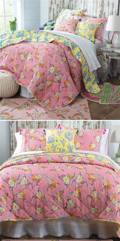 With a fitted sheet, flat sheet, and pillowcases, this sheet set includes. Girls Horse Bedding for 2020 | Cowgirl & Pony Bedding Sets ...