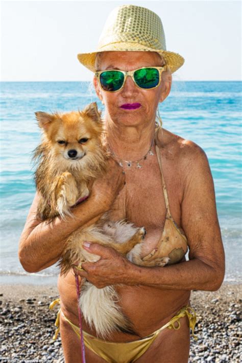 Little does she know that all awaiting her is a hot dog with jiri's fat member as the sausage between the buns. Magnum's best photos of 2015 including Cuban street ...