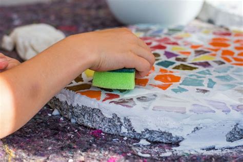 Maybe you would like to learn more about one of these? DIY: MOSAIK-GEHWEGPLATTEN FÜR DEN GARTEN - Hausbau ...