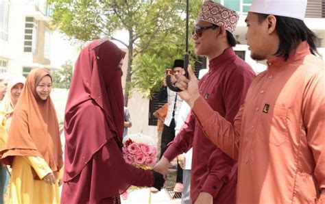 Apa jam doa hari ini? Wanita Berniqab Ini Kongsi Tip Supaya Pengantin Tak Solat ...