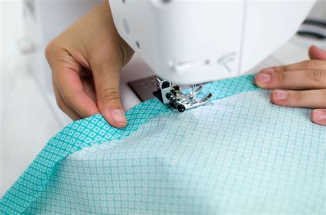 * comhem internet, trådlösa modem / bredbandsrouter 5 olika modeller för comhem till koadaxial väggkabel anslutning obs! How to Sew a Hem That Is Perfect Every Time - A Little Craft In Your Day