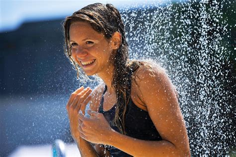 Thanks to her amazing finish, boglárka kapás won the women's 200m butterfly at the 18th fina world aquatics championships in gwangju, south korea, bringing the hungarian team its fourth gold medal. Szavazzon, ki a vizes vb legvonzóbb sportolója!