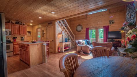 This cabin can sleep up to 12 people, perfect for your large family vacation! A Dancing Bear Rental Cabin - Blue Ridge, GA