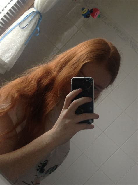 #redhair #selfie | Mirror selfie, Selfie, Red hair