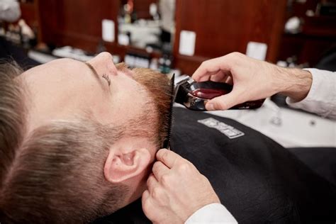 With locations in ballantyne, dilworth, huntersville, and southpark, we are near you! Barbers Shop NYC| Barber shop near me, Best barbers near ...