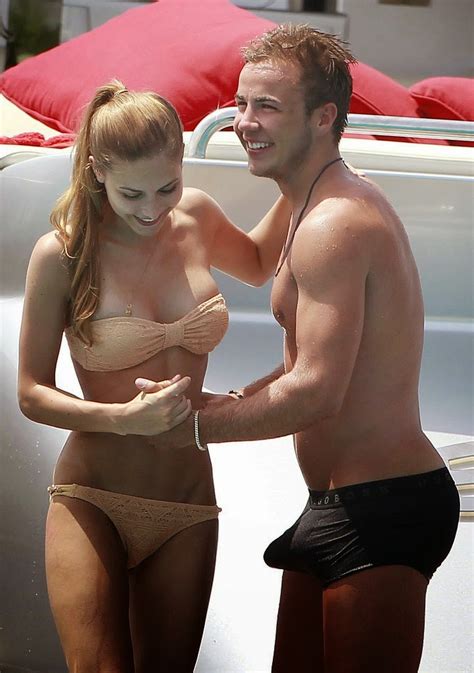 Tom of brussels‏ @tom_of_brussels 4 апр. Dashy Edu-Info-Tainment: German footballer Mario Götze ...