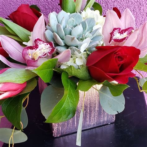 Ratings & reviews of desert flower apartments in palm springs, ca. Palm Desert Florist | Flower Delivery by Lotus Garden Center