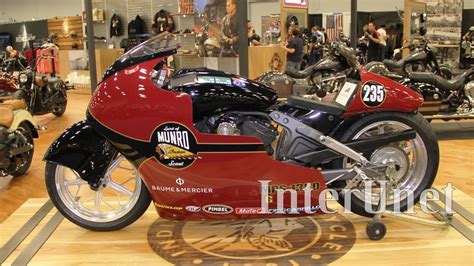 Each bike is made with craftsmanship and passion. Indian Scout motorcycle Spirit of Munro - YouTube