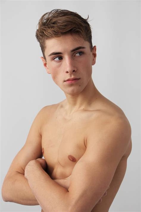 Introducing the newcomer young model: Meet Frank Rossi - Fashionably Male
