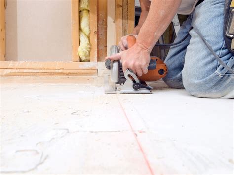 There are two types of plywood subfloors that you can choose from. Lay Subfloor Bathroom : How To Install A Bathtub Make It Rock Solid Home Repair Tutor : The dips ...