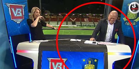 Ard und zdf setzen bei den moderatoren, experten und kommentatoren für die em 2021 sowohl auf bewährtes personal als auch auf frische gesichter. Fußball-Moderator furzt laut im TV mitten in der Spiel ...