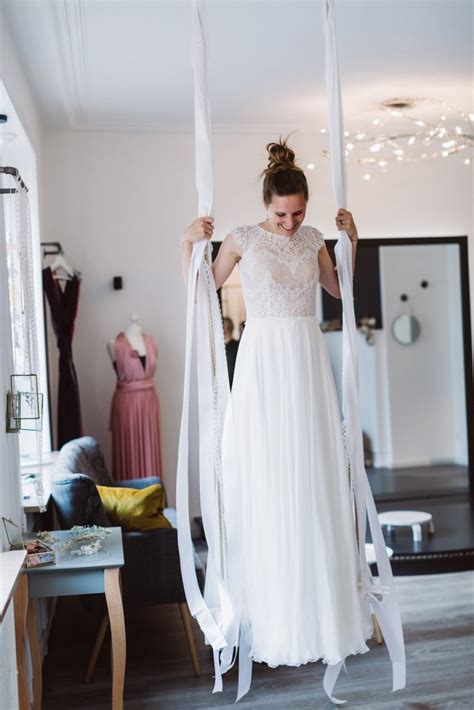Hochzeitskleid, grösse 40 wunderschönes, kurzes hochzeitskleid von ladybird, auch gut für's. Hochzeitskleid Basel Brautkleid - Lacely