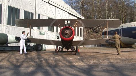 Experienced pilots were equipped with an aircraft that had superb manoeuvrability and firepower. The Brooklands Sopwith Camel engine runs - YouTube