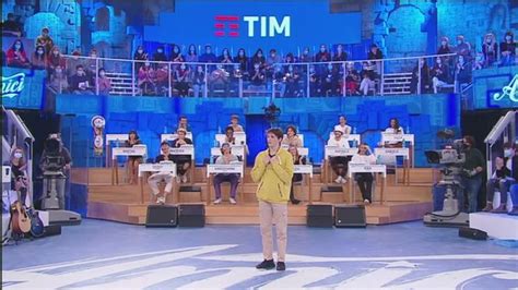 Il riassunto delle prime due puntate. Samuele l'esibizione TIM 5 dicembre - Amici Clip | Witty TV