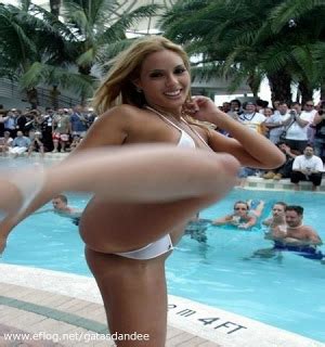 08:00bill bailey gives hot kacey jordan a lusty pounding on the pool table. MODA MODELOS: Oktoberfest Karatê Do,Karatê,karate,Meste ...