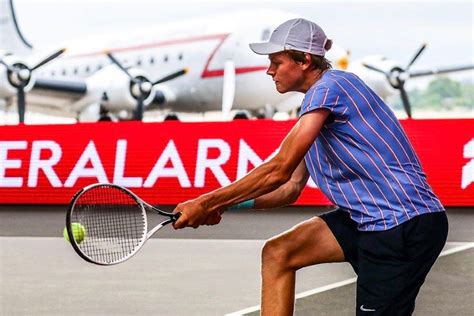 L'atp master 1000 di montecarlo ha già trovato il suo match clou dopo soli 3 primo confronto ufficiale dopo l'esibizione di adelaide di fine gennaio in cui il tennista serbo ha avuto. Jannik Sinner e Ashleigh Barty si aggiungono all ...