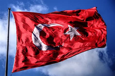 Turkey emoji is a flag sequence combining regional indicator symbol letter t and regional indicator symbol letter r. Tyrkia flagg - TyrkiaNytt.no