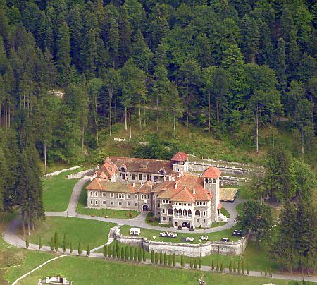 The cantacuzino castle is situated on zamora street in bușteni, romania. Capela Castelului Cantacuzino - Busteni