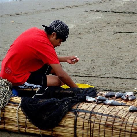 ✅limpieza 10/10 ✅se encuentra en una zona céntrica y tranquila. Playa de Pimentel con los Caballitos de totora. 'Little ...