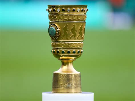 Termin der auslosung steht fest. Pokal-Auslosung: Toppmöller hofft mit Salmrohr auf den FC Bayern - Kickwelt.de