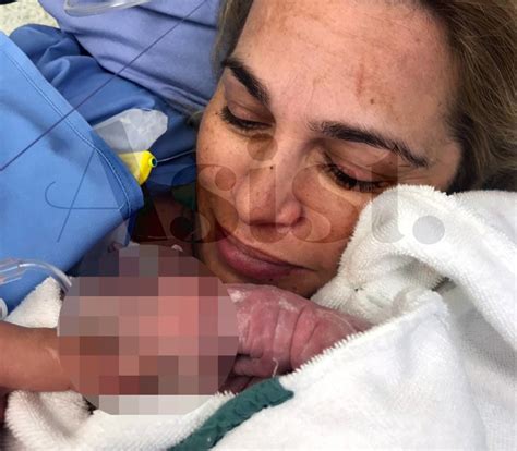 Η τζένη μπότση στέλνει ευχές στους. Τζένη Μπότση: Γιατί κράτησα κρυφή την εγκυμοσύνη -Η πρώτη ...