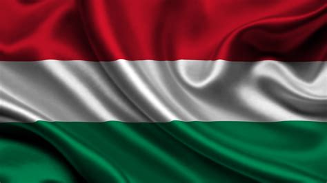 Religionen roman catholic 51.9%, calvinist 15.9%, lutheran 3%, greek catholic 2.6%, other. Foto Hungary Flagge Strips 1920x1080