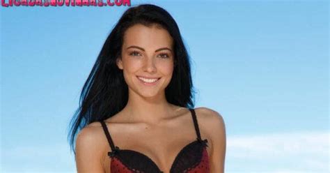 Etsikietsi auf der suche nach meinen wurzeln verschoben auf den 28. Morena Novinha Mostrando o Cuzinho