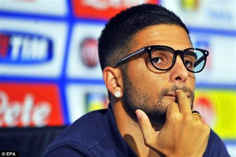 Lorenzo is the second son and second child of his family. Pin on Lorenzo Insigne