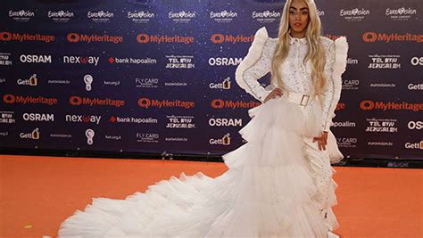 Hassani says he's been singing since he was five, when he would put on mini pop concerts for his family. Eurovision 2019: Bilal Hassani a porté une tenue ...