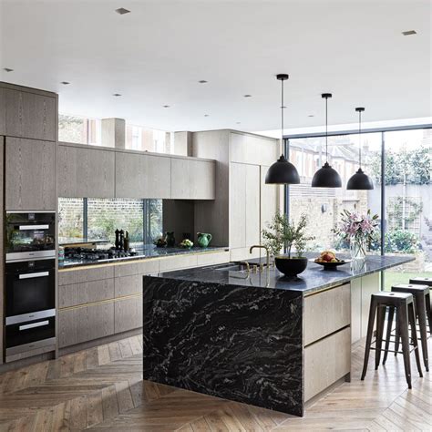 Latest kitchen trends 2021 uk basketball. Step inside this Victorian townhouse in London where ...