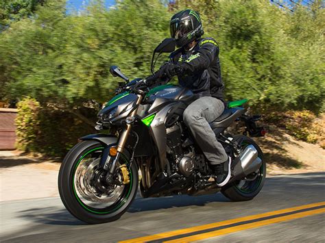 Najlepsze oferty i okazje z całego świata! OFFICIAL:Kawasaki India to Launch Z1000/Z800 on 23rd December