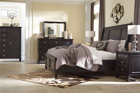 Contemporary bedroom sets boast softer lines with bedding and pillows are accessories that can take your bedroom style to the next level. ashley furniture greensburg bedroom set - interior bedroom ...