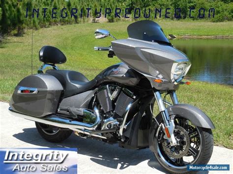 All information contained within this publication is based on the latest product information available at the time of publication. 2015 Victory CROSS COUNTRY for Sale in Canada