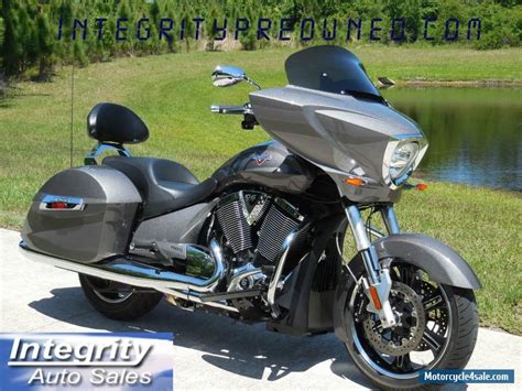 All information contained within this publication is based on the latest product information available at the time of publication. 2015 Victory CROSS COUNTRY for Sale in Canada