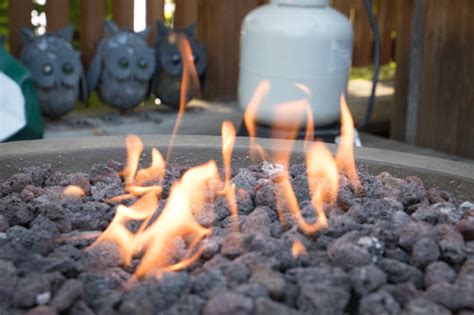 It is quite simple as you have to understand firstly that hotter the fire, higher the presence of fuel as well as purity of the fuel. How Does A Propane Gas Fire Pit Work? | TNPGA