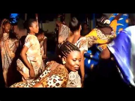 Shujaa wa africa magufuli singeli all stars. Buza Chura Kukatika Viuno Baikoko - Maajabu Ya Baikoko Buza Uko Hatari Theme Hill : Show ya ...