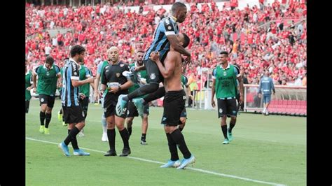 Inter (re)encontra identidade, reage e volta a sonhar com libertadores. Inter 0 x 1 Grêmio - Gol de Diego Souza | Semifinal 1º ...