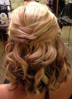 Updo hairstyles for medium hair can prove to be difficult to find for most. 16 Pretty and Chic Updos for Medium Length Hair - Pretty ...